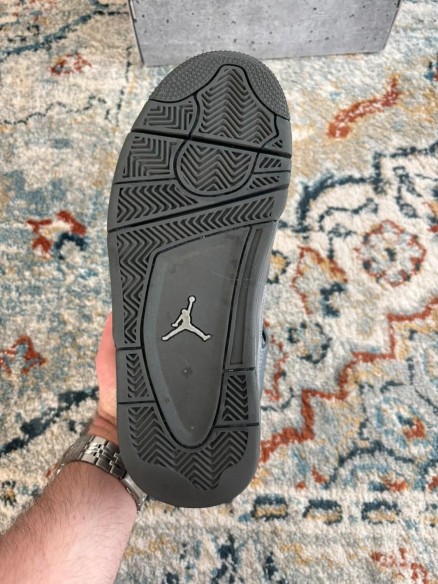 Air Jordan 4 Retro Wet Cement
