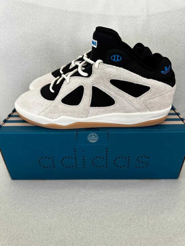 Adidas Bad Bunny 2