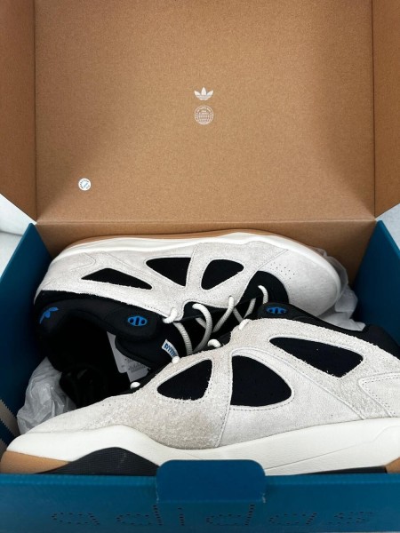Adidas Bad Bunny