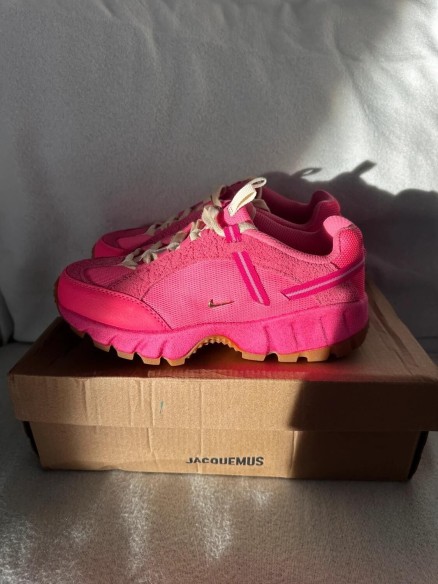 Nike air humara lx jacquemus