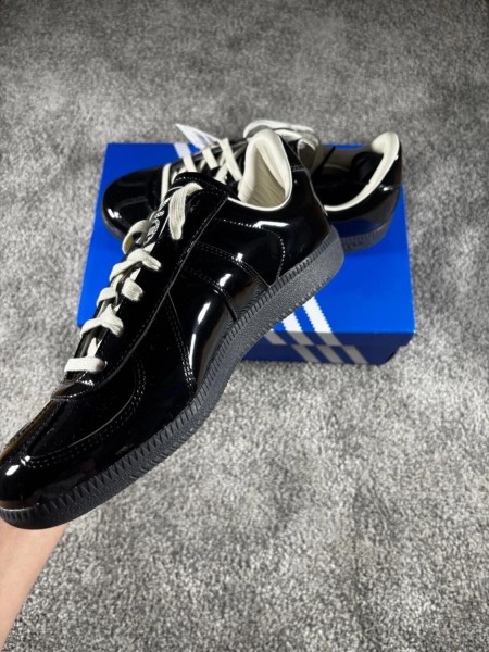Adidas BW Army Black patent leather - taille 43 1/3