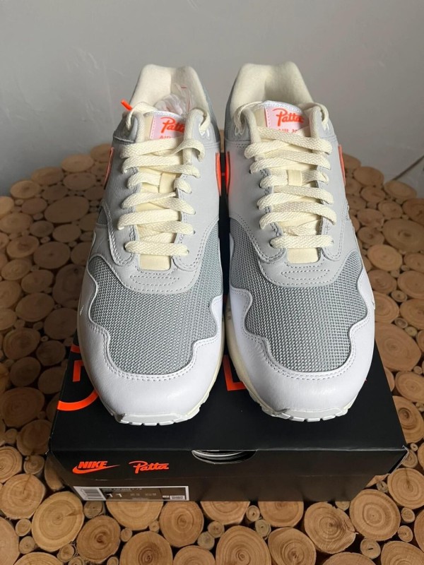 Nike air max 1 x Patta White hyper crimson pure platinum neuve taille 45 2