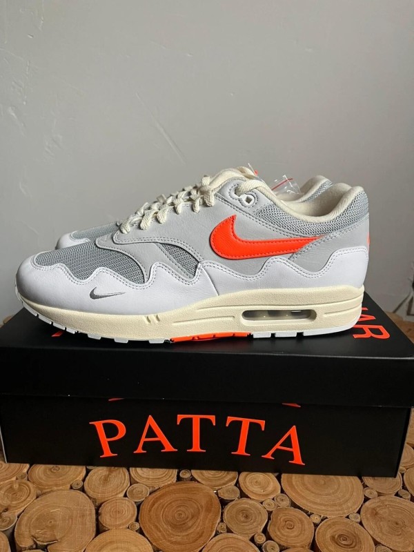 Nike air max 1 x Patta White hyper crimson pure platinum neuve taille 45 2