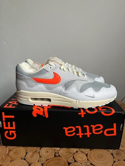 Nike air max 1 x Patta White hyper crimson pure platinum neuve taille 45
