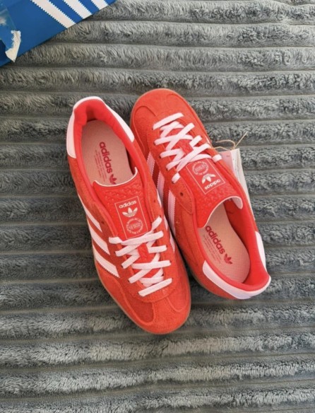 adidas gazelle indoors better scarlet pink bright red rose - 38