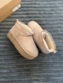 UGG Classic Ultra Mini Platform Boot Sand Beige - 40