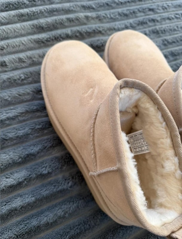 UGG Classic Ultra Mini Platform Boot Sand Beige - 40 2