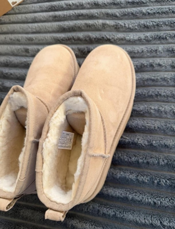 UGG Classic Ultra Mini Platform Boot Sand Beige - 40 2