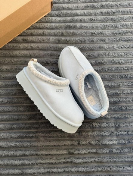 UGG Tazz Sky Blue Bleu Ciel Baby Blue - 41