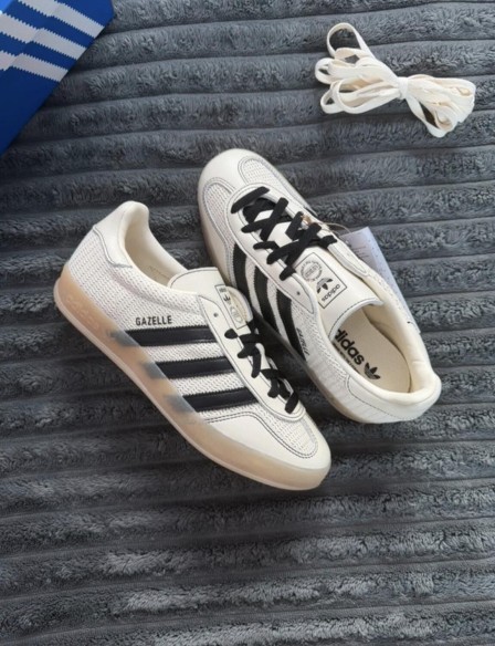 adidas gazelle indoors beige cream off white gum black - 40,5