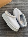 UGG Tazz Sky Blue Bleu Ciel Baby Blue - 41
