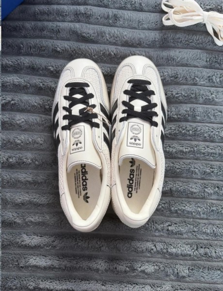 adidas gazelle indoors beige cream off white gum black - 40,5