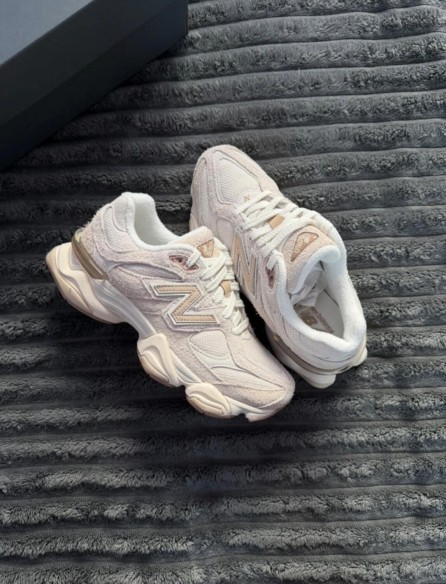New Balance 9060 Bisque Sea Salt - 38