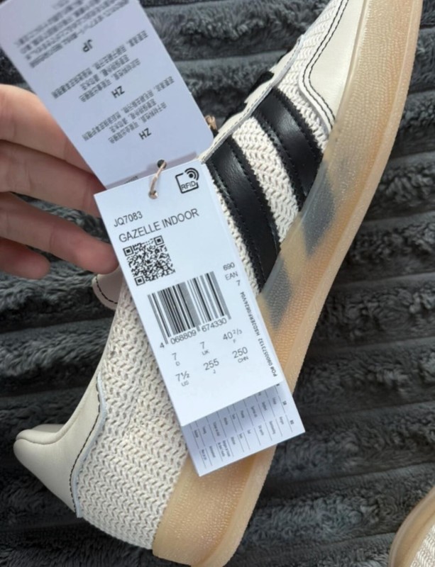 adidas gazelle indoors beige cream off white gum black - 40,5 2