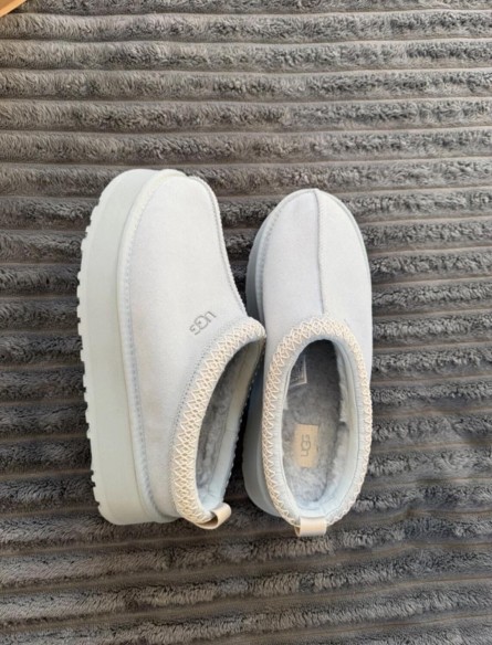 UGG Tazz Sky Blue Bleu Ciel Baby Blue - 41