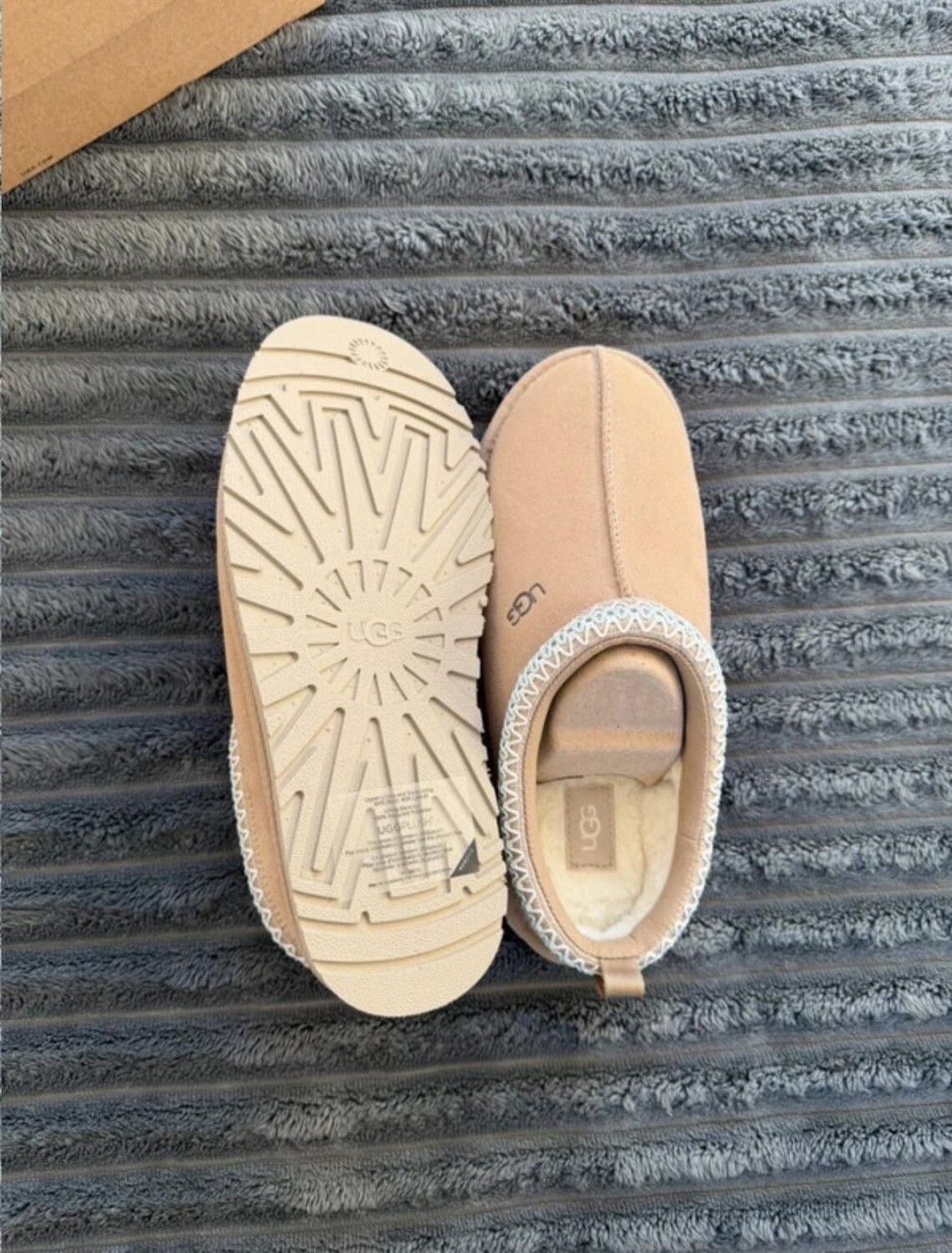 UGG Tazz Sand Beige Creme - 37