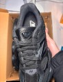 New Balance 9060 Triple Black Patent taille 37