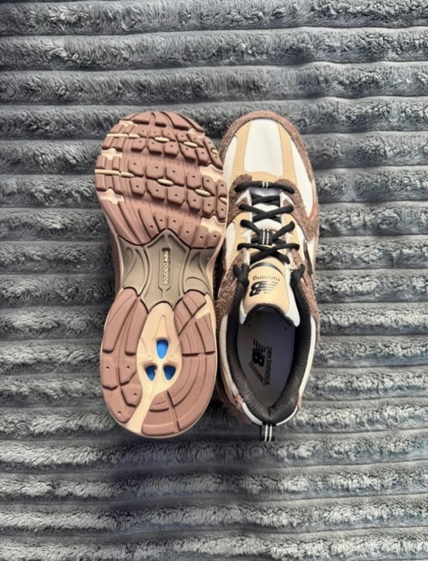 New Balance 530 Brown Tan Beige Creme Marron Chalky - 40,5 2