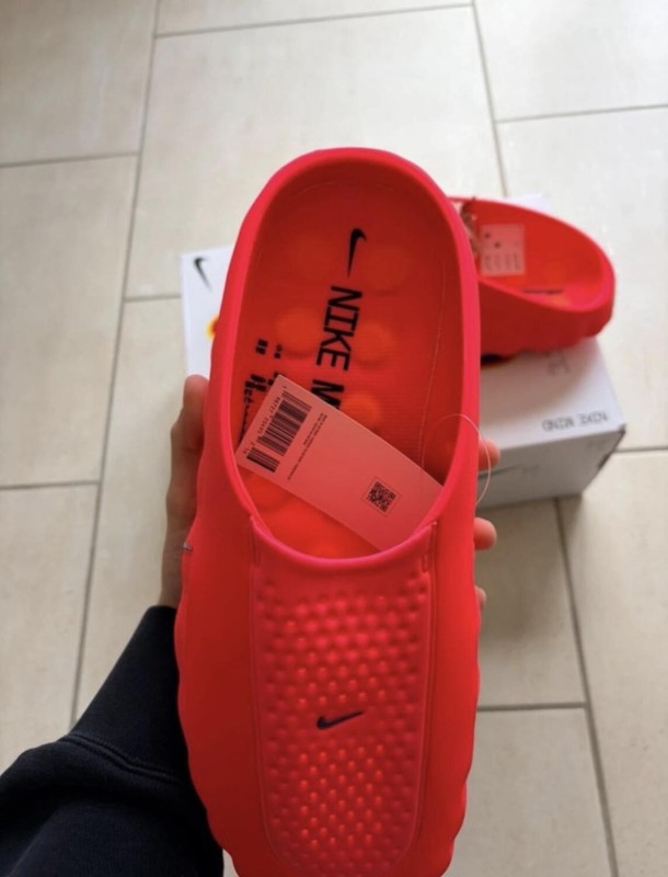 Nike Mind 001 Slide Solar Red Populaire - 38 2