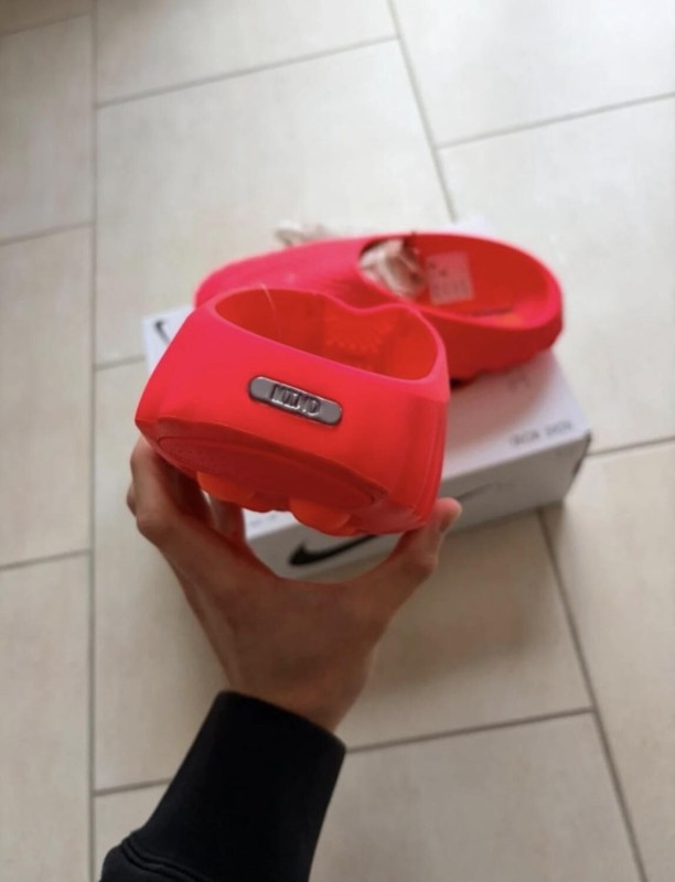Nike Mind 001 Slide Solar Red Populaire - 38 2