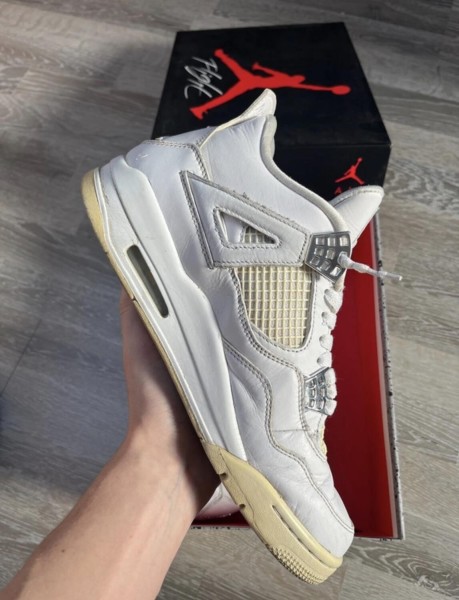 Jordan 4 pure money