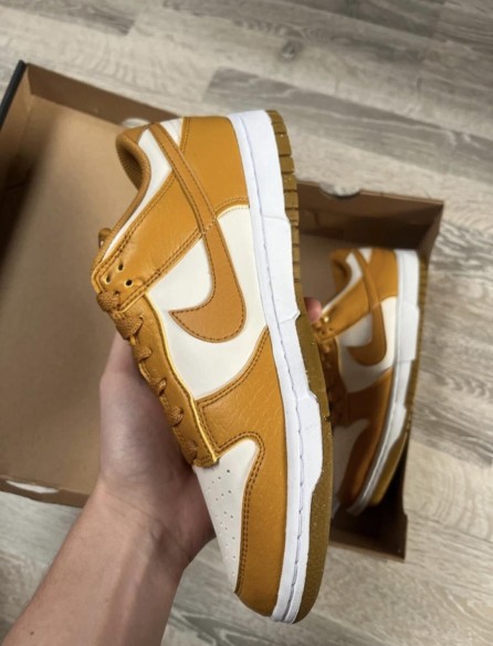 Nike Dunk Low