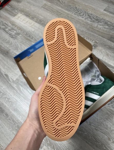 Adidas campus