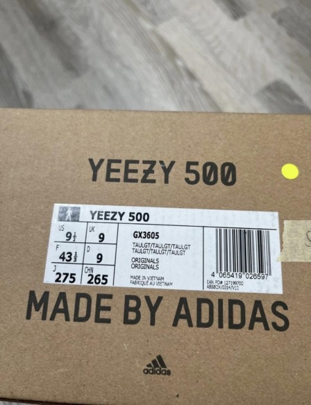 adidas Yeezy 500