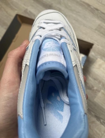 New Balance 550 unc