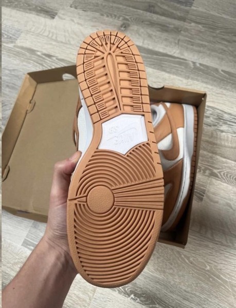 Dunk SB cognac