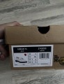 Dr. Martens adrian