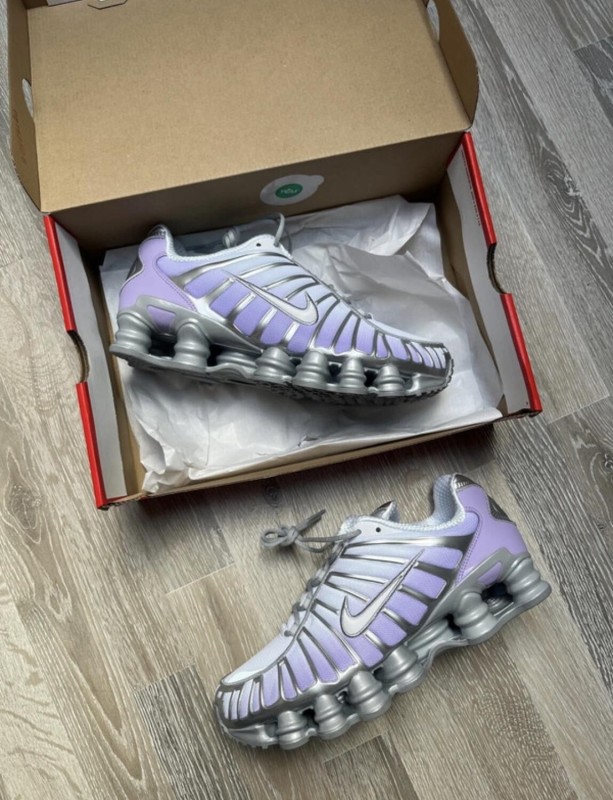 Nike shox hydrangeas