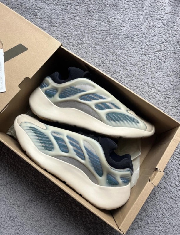 Yeezy 700 v3 kyanite