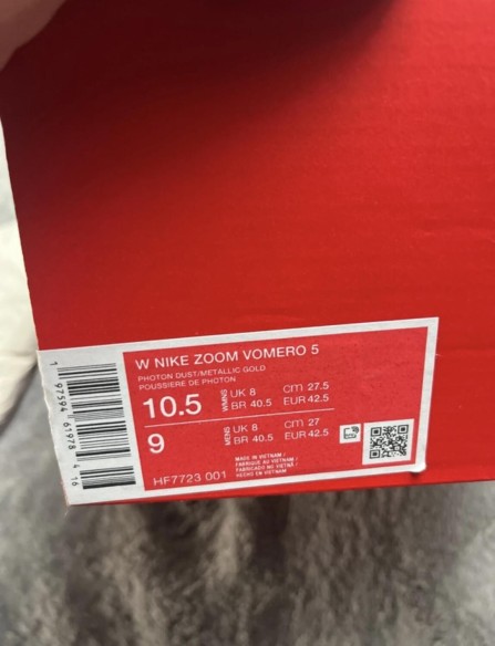 Nike vomero 5