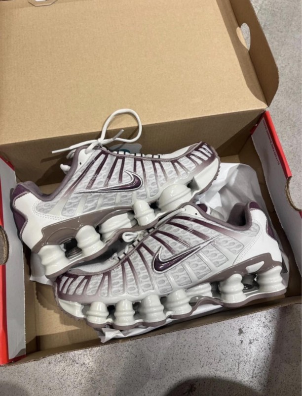 Nike shox tl