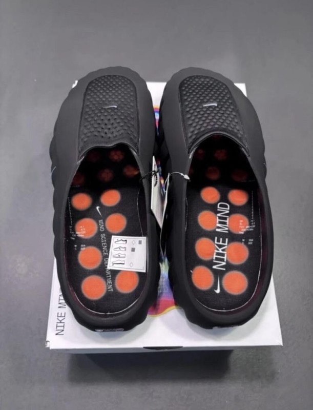 Nike mind 001 black 2