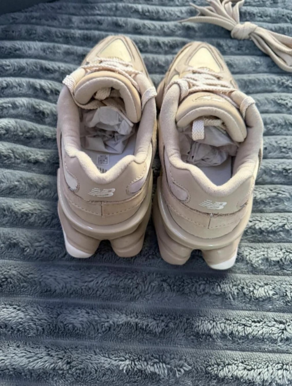 New Balance 9060 Beige Creme Brown Salt Marron Camel - 36