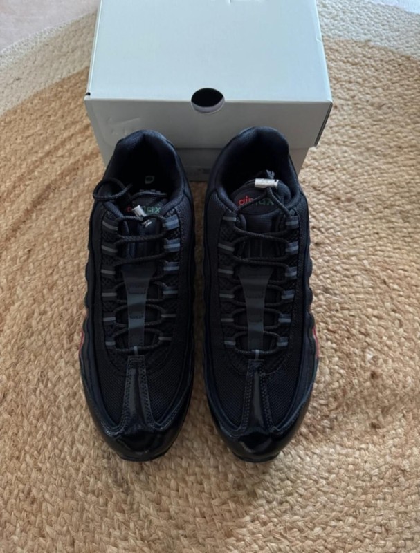 Nike air max 95 Undefeated - Taille 47 2