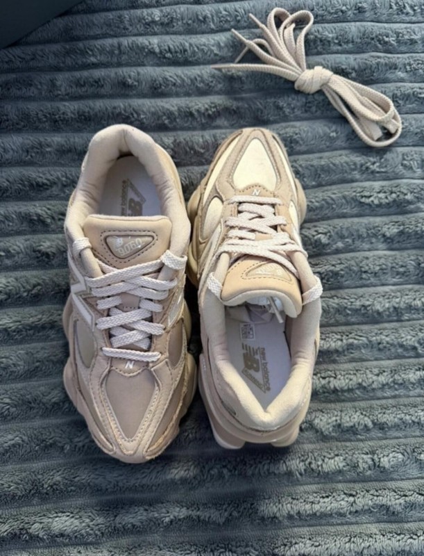 New Balance 9060 Beige Creme Brown Salt Marron Camel - 36 2