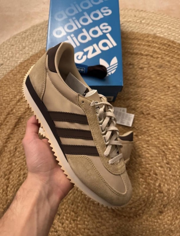 adidas achille spzl Stone Khaki - Taille 41