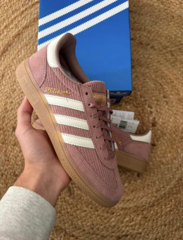 adidas handball pink - 40