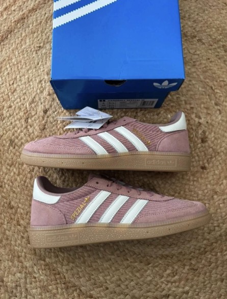 adidas handball pink - 40
