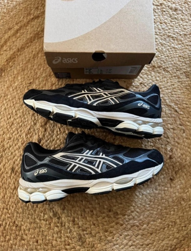Asics Gel-Nyc Black Cream - 41,5 2