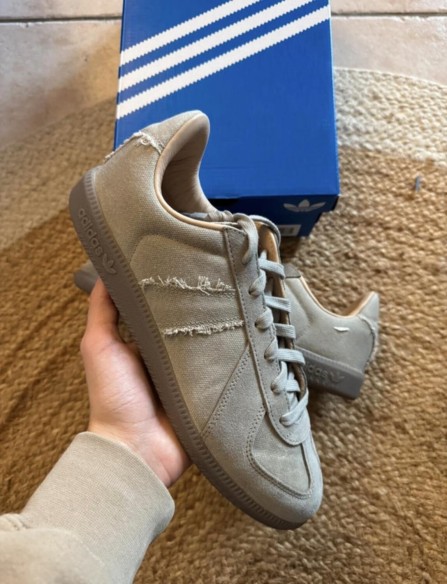 adidas bw army silver - taille 44