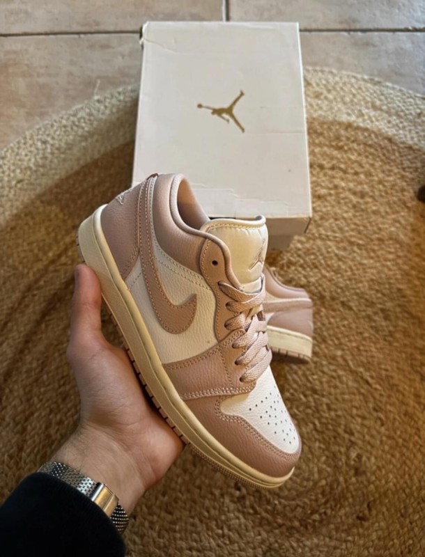Nike Air Jordan 1 Low Oxford Pink - Taille 38,5