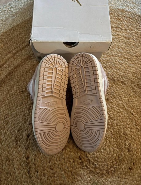 Nike Air Jordan 1 Low Oxford Pink - Taille 38,5