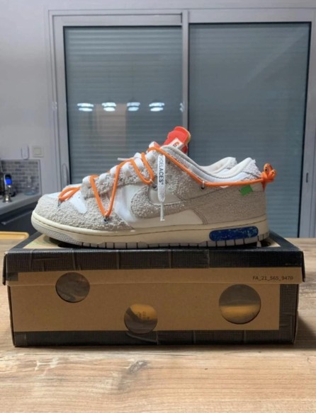 Nike Dunk Low Off White lot 31/50 taille 45,5 homme