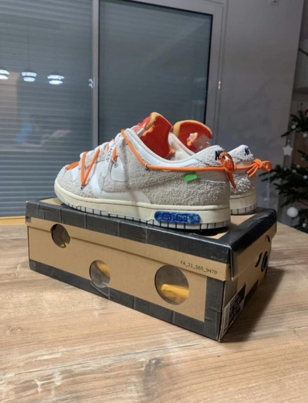 Nike Dunk Low Off White lot 31/50 taille 45,5 homme 2