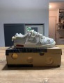 Nike Dunk Low Off White lot 25/50 taille 43 homme