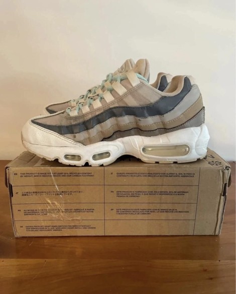 Nike Air Max 95 taille 38,5 femme